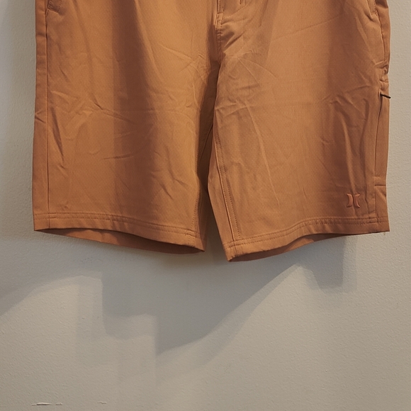 Hurley Trek Shorts - Picture 2 of 6